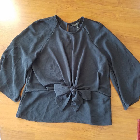 BCBG Max Azria Tie-Front Top (M) - Picture 1 of 2
